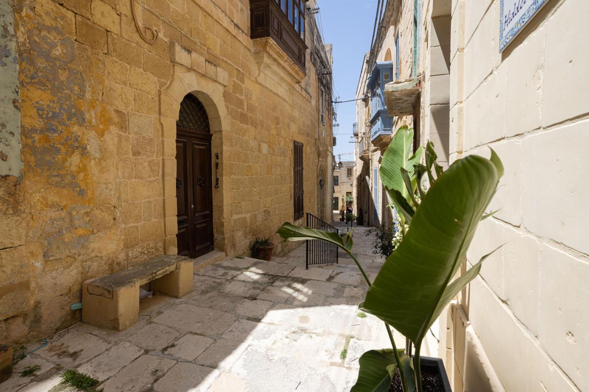 Апартаменты The Maltese Gem Cospicua Экстерьер фото